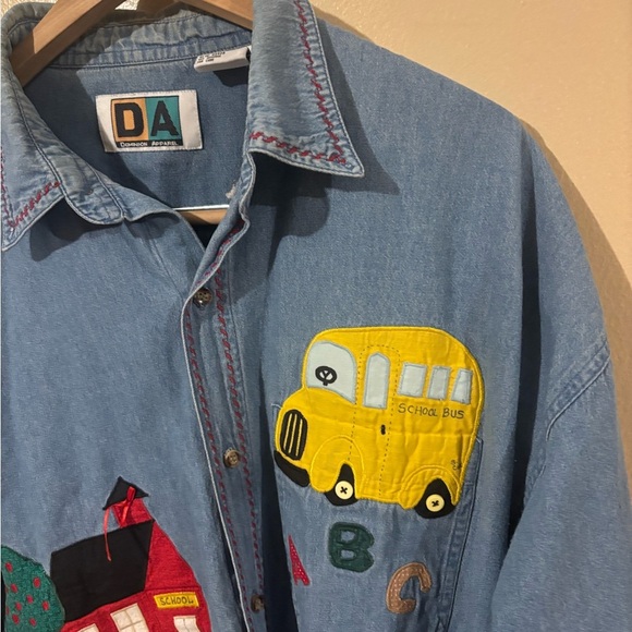 COPY - Dominion apparel embroidered school house bus vintage Jean shirt XL - Picture 3 of 9
